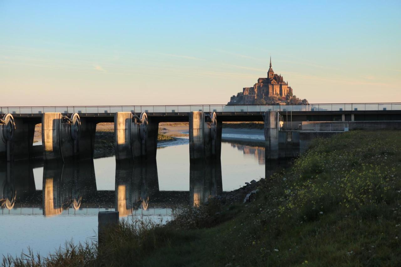 فندق لي سانت-أوبيرت Mont-Saint-Michel المظهر الخارجي الصورة